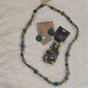 Erica Lyons Green and Blue Beaded Necklace Set